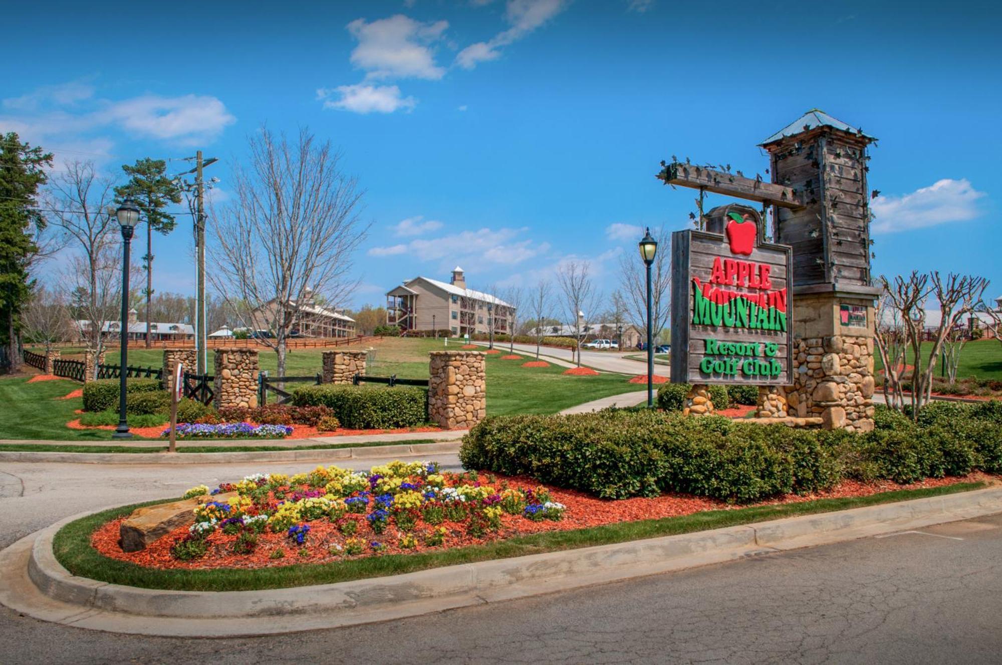 Holiday Inn Club Vacations Apple Mountain Resort At Clarkesville Екстериор снимка